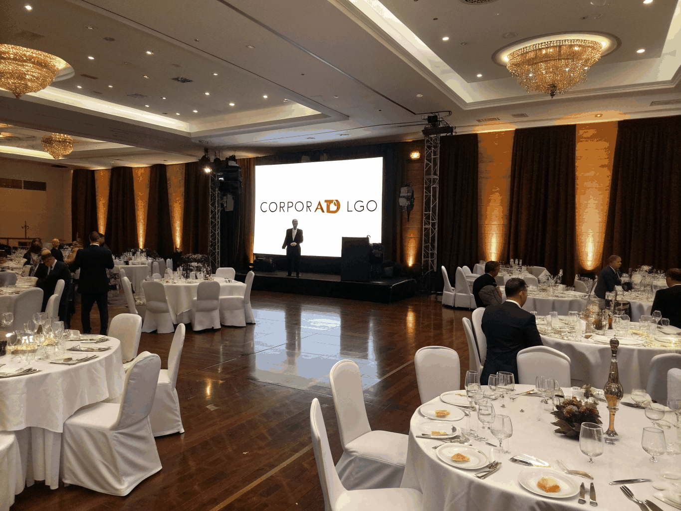Spacious restaurant area set for a corporate gala